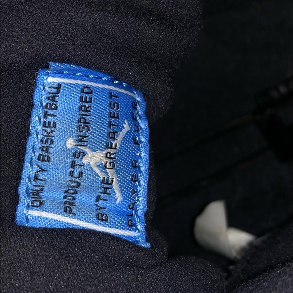 Jordan Retro 11 “Legend Blue” - Picture 8 of 8